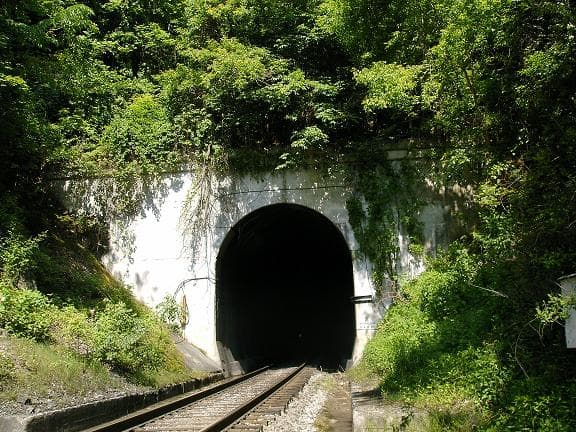 Tågtunnel