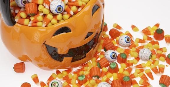 halloween-pumpkin-bucket-candy